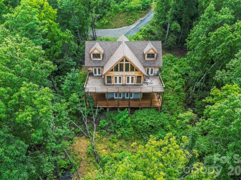 266 Potomac Falls Drive, Black Mountain, NC 28711.  MLS# CAR4404830, YatesRealty ID 45789. 
