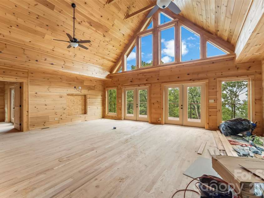 266 Potomac Falls Drive, Black Mountain, NC 28711.  MLS# CAR4404830, YatesRealty ID 45789. 