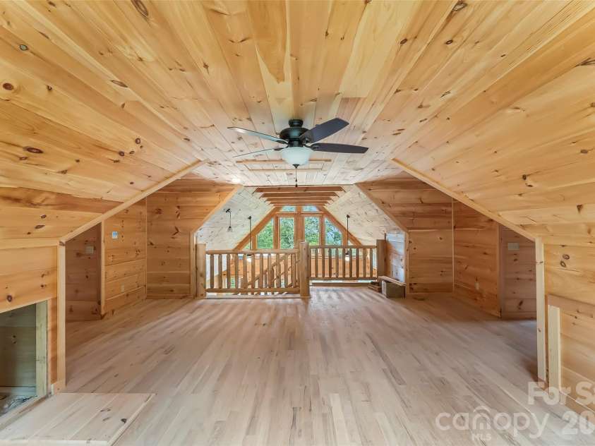 266 Potomac Falls Drive, Black Mountain, NC 28711.  MLS# CAR4404830, YatesRealty ID 45789. 