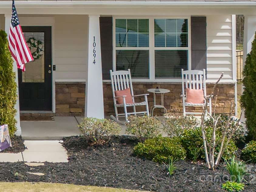 10694 Sapphire Trail, Davidson, NC 28036.  MLS# CAR4241838, YatesRealty ID 4579. 