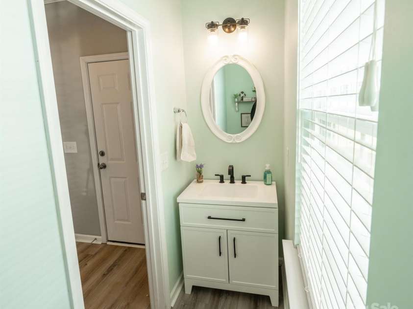 10694 Sapphire Trail, Davidson, NC 28036.  MLS# CAR4241838, YatesRealty ID 4579. 