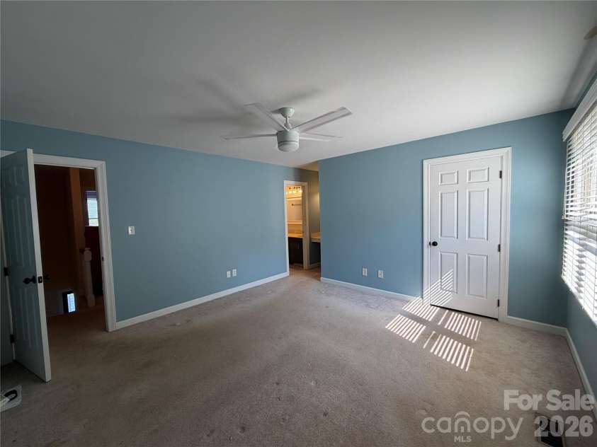 2705 Center Street, Hickory, NC 28601.  MLS# CAR4402144, YatesRealty ID 4579. Primary bedroom