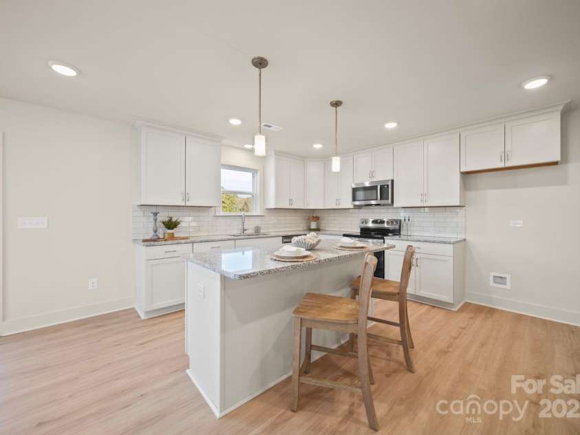 60 Griffin Road, Pageland, SC 29728.  MLS# CAR4332453, YatesRealty ID 4579. 