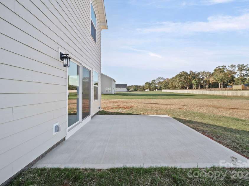 60 Griffin Road, Pageland, SC 29728.  MLS# CAR4332453, YatesRealty ID 4579. 