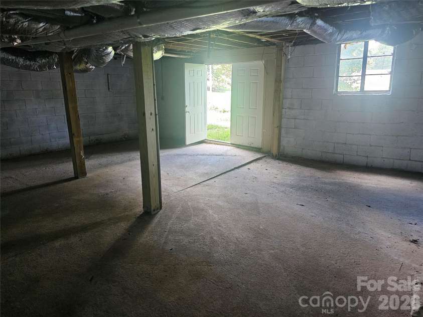 840 Garrison Boulevard, Gastonia, NC 28052.  MLS# CAR4416918, YatesRealty ID 45791. 