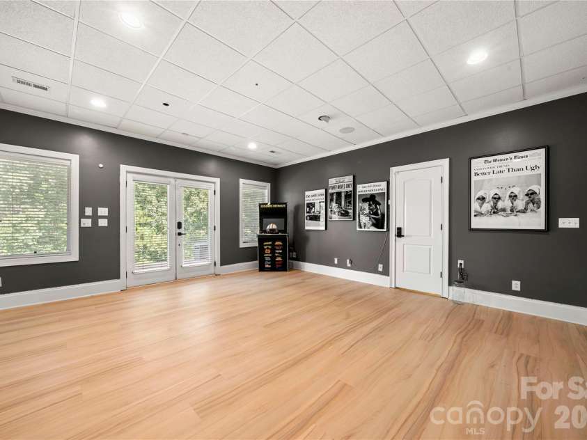 122 Long Cove Lane, Mooresville, NC 28117.  MLS# CAR4416478, YatesRealty ID 45793. 