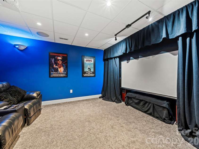 122 Long Cove Lane, Mooresville, NC 28117.  MLS# CAR4416478, YatesRealty ID 45793. 