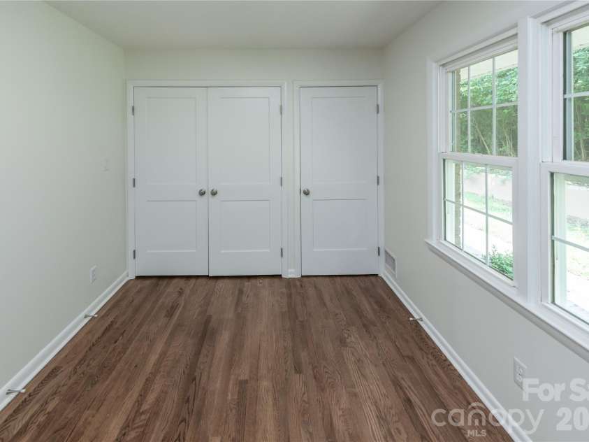 171 Suburban Avenue, Concord, NC 28025.  MLS# CAR4405894, YatesRealty ID 45797. 