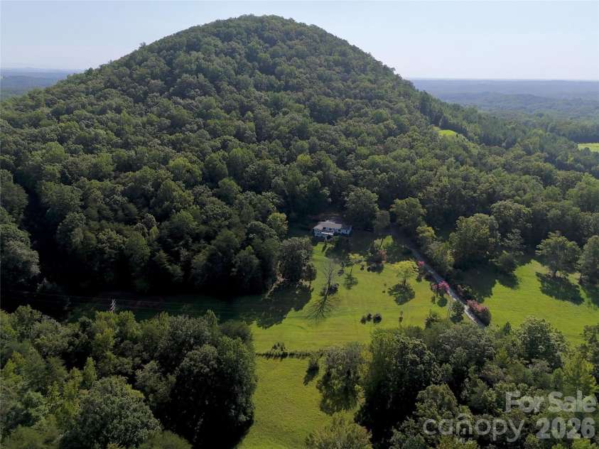 103 Farm Lane, Columbus, NC 28722.  MLS# CAR4406852, YatesRealty ID 45799. 