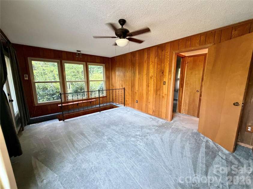 103 Farm Lane, Columbus, NC 28722.  MLS# CAR4406852, YatesRealty ID 45799. 