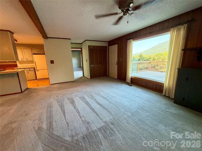 103 Farm Lane, Columbus, NC 28722.  MLS# CAR4406852, YatesRealty ID 45799. 