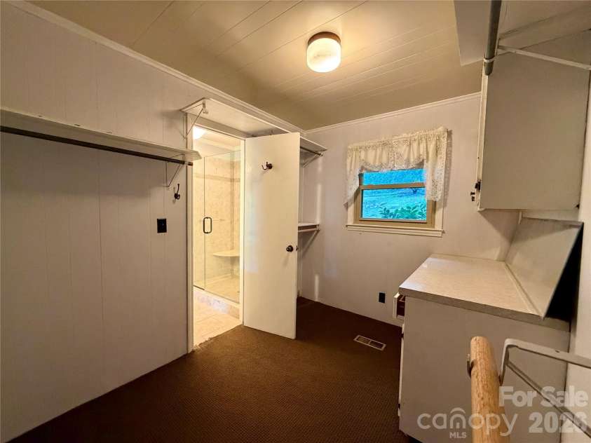 103 Farm Lane, Columbus, NC 28722.  MLS# CAR4406852, YatesRealty ID 45799. 