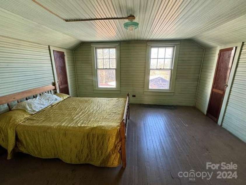 605 Meeting Street, Morganton, NC 28655.  MLS# CAR4085302, YatesRealty ID 458. Bedroom upstairs