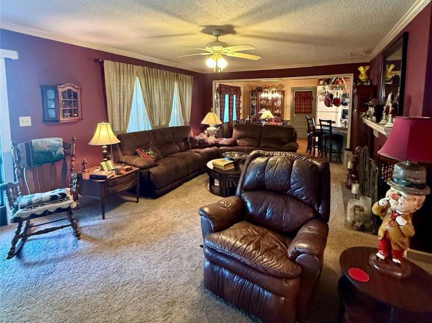 401 Mulberry Street, Cherryville, NC 28021.  MLS# CAR4416640, YatesRealty ID 45800. 