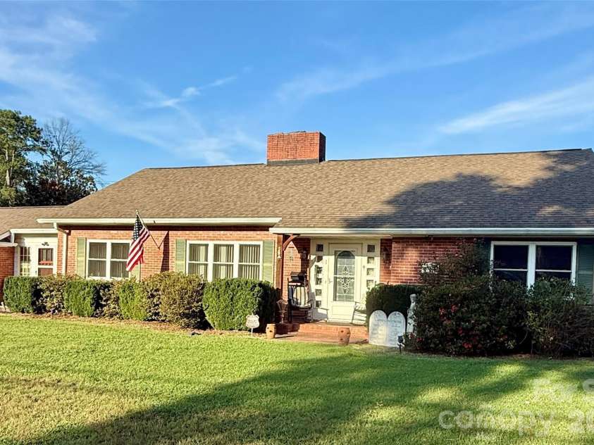 401 Mulberry Street, Cherryville, NC 28021.  MLS# CAR4416640, YatesRealty ID 45800. Schedule that Showing!