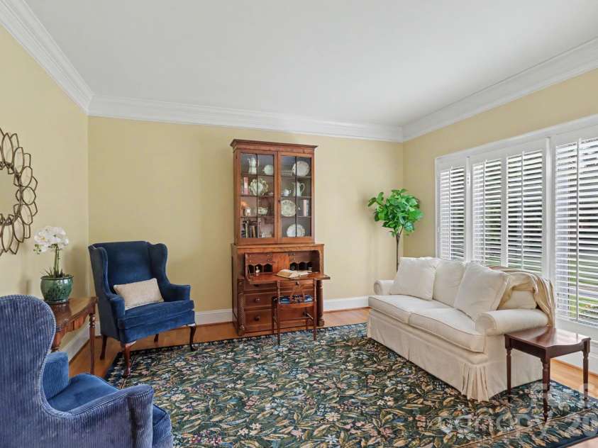 8724 Suninghurst Lane, Charlotte, NC 28277.  MLS# CAR4415077, YatesRealty ID 45802. 