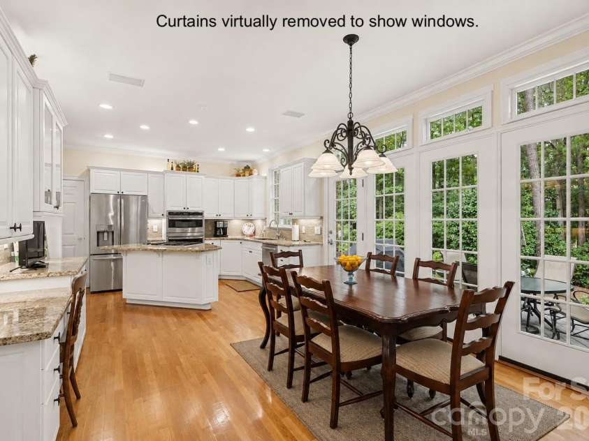 8724 Suninghurst Lane, Charlotte, NC 28277.  MLS# CAR4415077, YatesRealty ID 45802. 