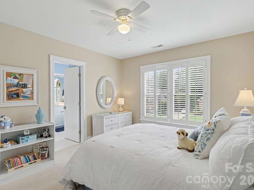 8724 Suninghurst Lane, Charlotte, NC 28277.  MLS# CAR4415077, YatesRealty ID 45802. Bedroom 2