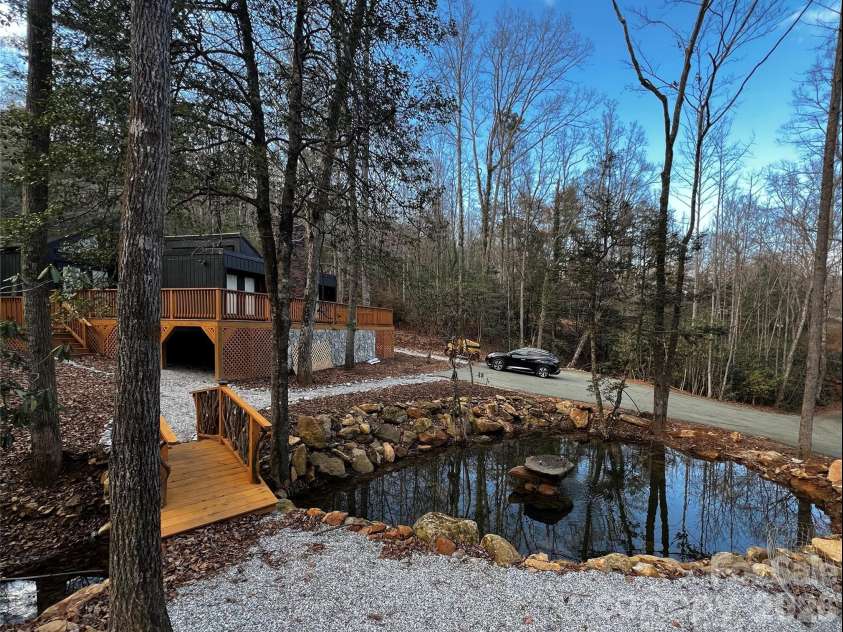 320 Never Mountain Road, Taylorsville, NC 28681.  MLS# CAR4416948, YatesRealty ID 45803. 