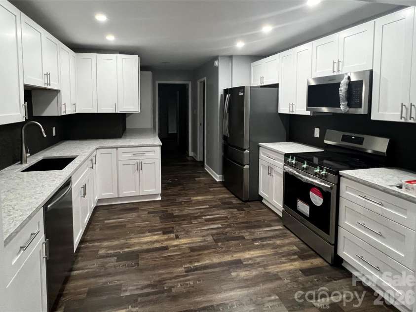 320 Never Mountain Road, Taylorsville, NC 28681.  MLS# CAR4416948, YatesRealty ID 45803. 