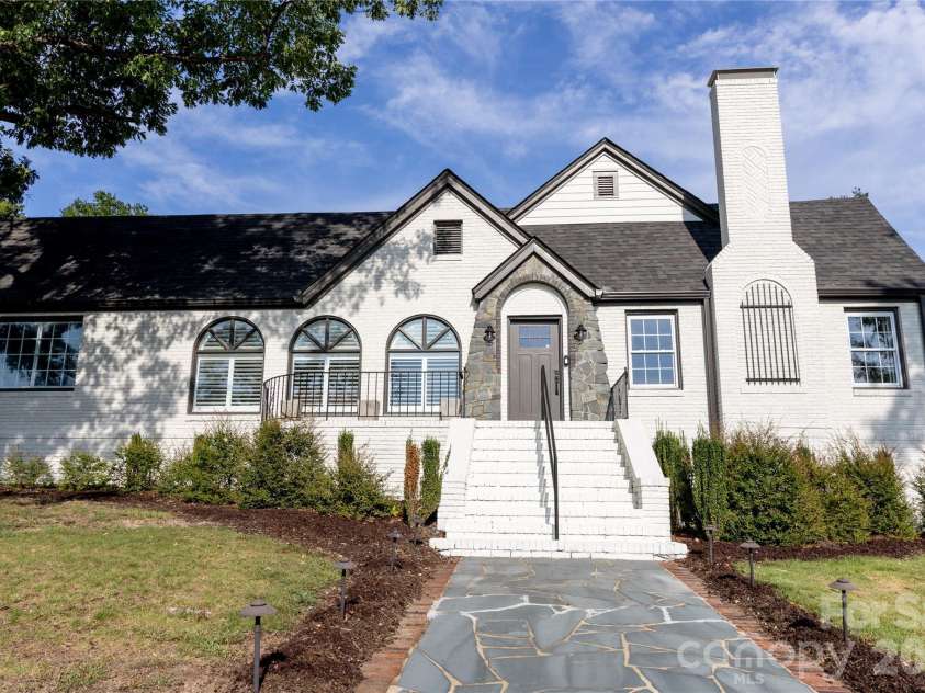 276 4th Street, Albemarle, NC 28001.  MLS# CAR4412277, YatesRealty ID 45806. 