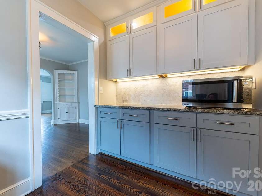 276 4th Street, Albemarle, NC 28001.  MLS# CAR4412277, YatesRealty ID 45806. 