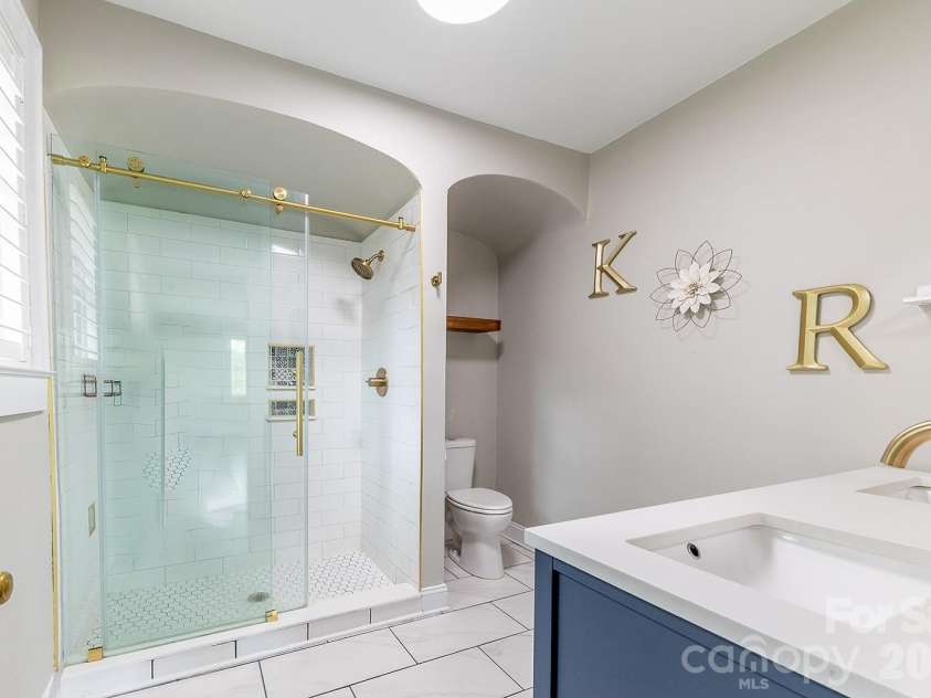 276 4th Street, Albemarle, NC 28001.  MLS# CAR4412277, YatesRealty ID 45806. 