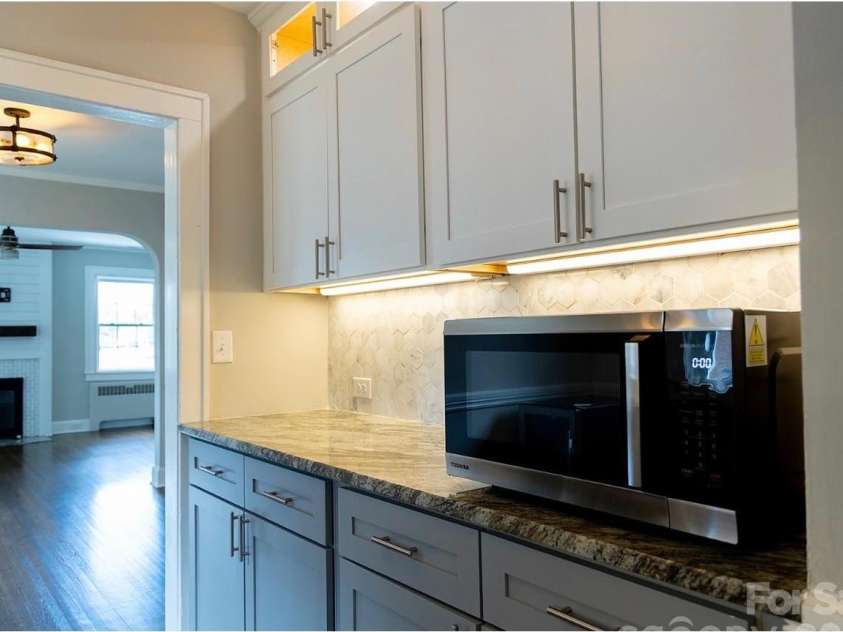 276 4th Street, Albemarle, NC 28001.  MLS# CAR4412277, YatesRealty ID 45806. 