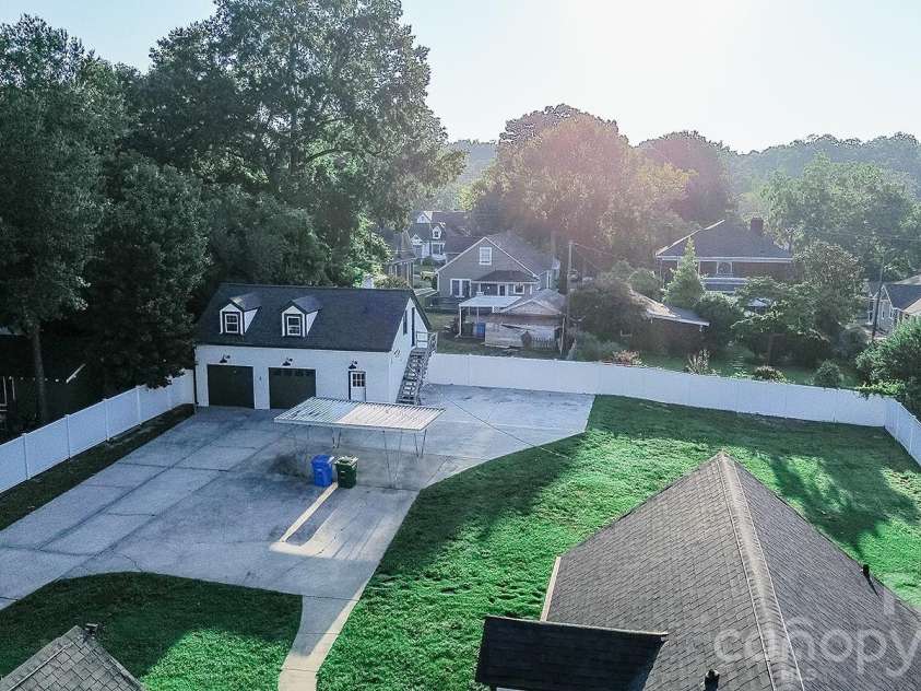 276 4th Street, Albemarle, NC 28001.  MLS# CAR4412277, YatesRealty ID 45806. 