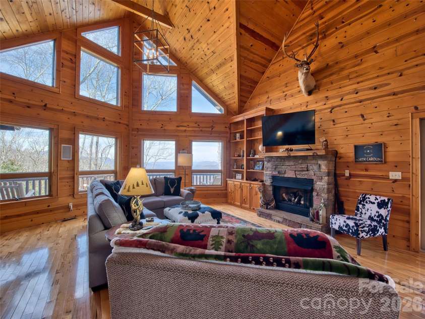53 Kamama Trail, Maggie Valley, NC 28751.  MLS# CAR4396080, YatesRealty ID 45807. 