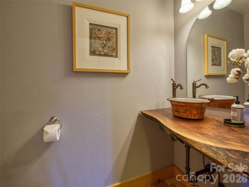 53 Kamama Trail, Maggie Valley, NC 28751.  MLS# CAR4396080, YatesRealty ID 45807. 