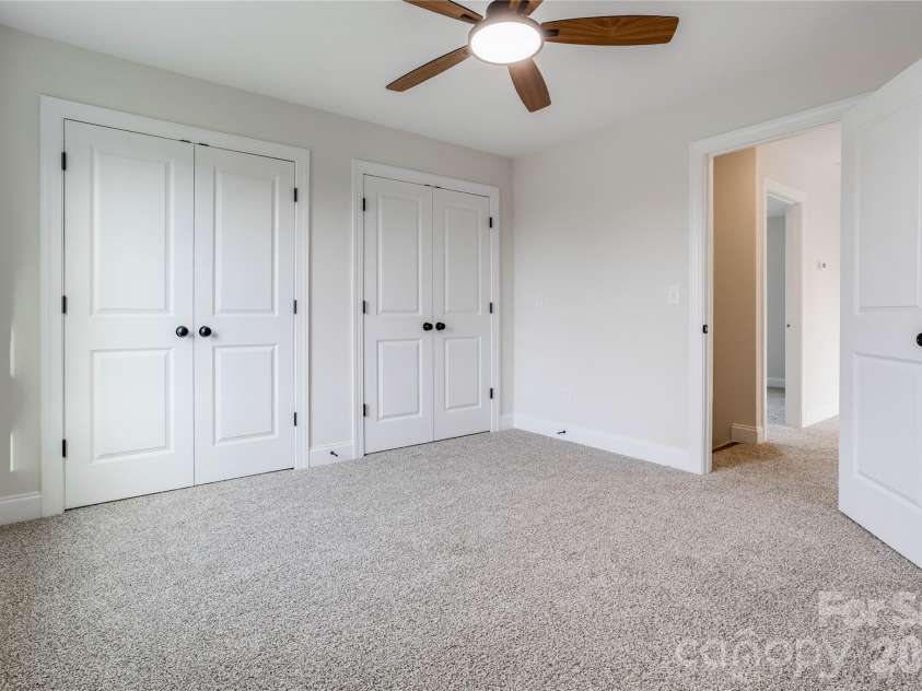 107 Tara Terrace, Kings Mountain, NC 28086.  MLS# CAR4309228, YatesRealty ID 4581. 