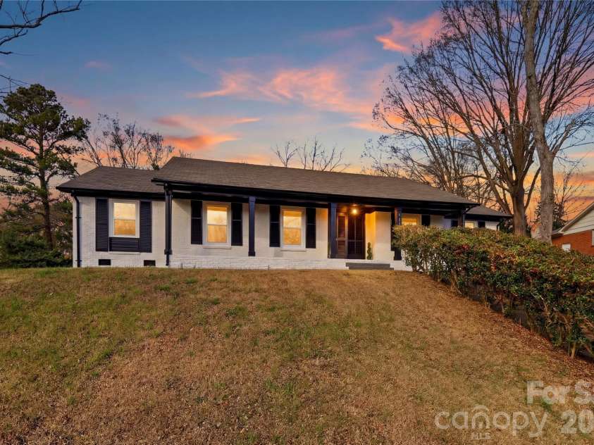 7301 Marlbrook Drive, Charlotte, NC 28212.  MLS# CAR4354813, YatesRealty ID 4581. 