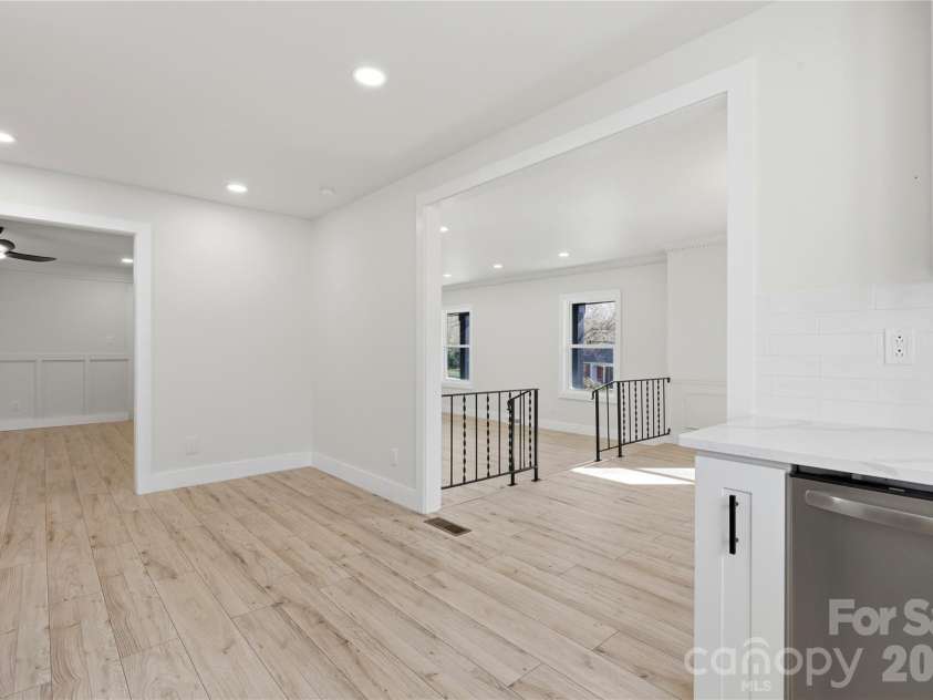 7301 Marlbrook Drive, Charlotte, NC 28212.  MLS# CAR4354813, YatesRealty ID 4581. 