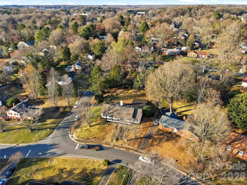 7301 Marlbrook Drive, Charlotte, NC 28212.  MLS# CAR4354813, YatesRealty ID 4581. 