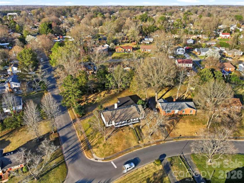 7301 Marlbrook Drive, Charlotte, NC 28212.  MLS# CAR4354813, YatesRealty ID 4581. 