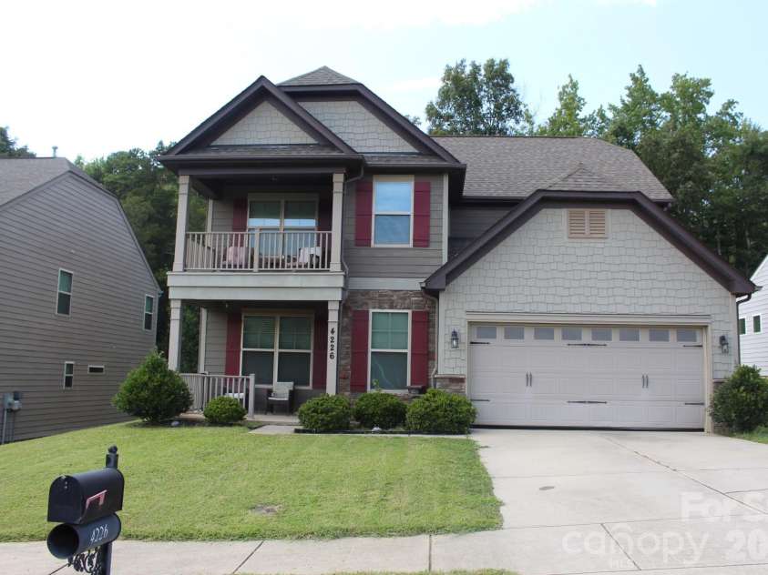 4226 Falls Lake Drive, Concord, NC 28025.  MLS# CAR4416946, YatesRealty ID 45810. 