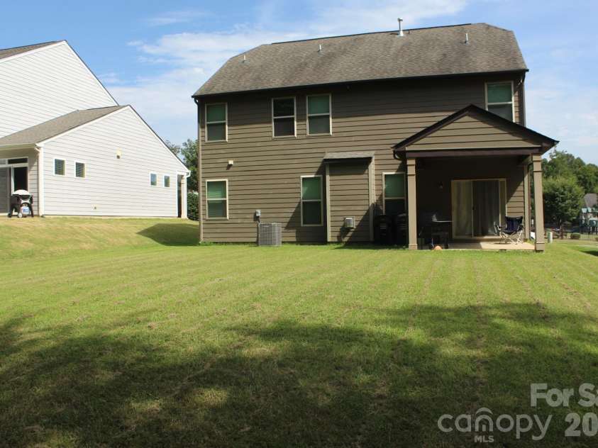 4226 Falls Lake Drive, Concord, NC 28025.  MLS# CAR4416946, YatesRealty ID 45810. 
