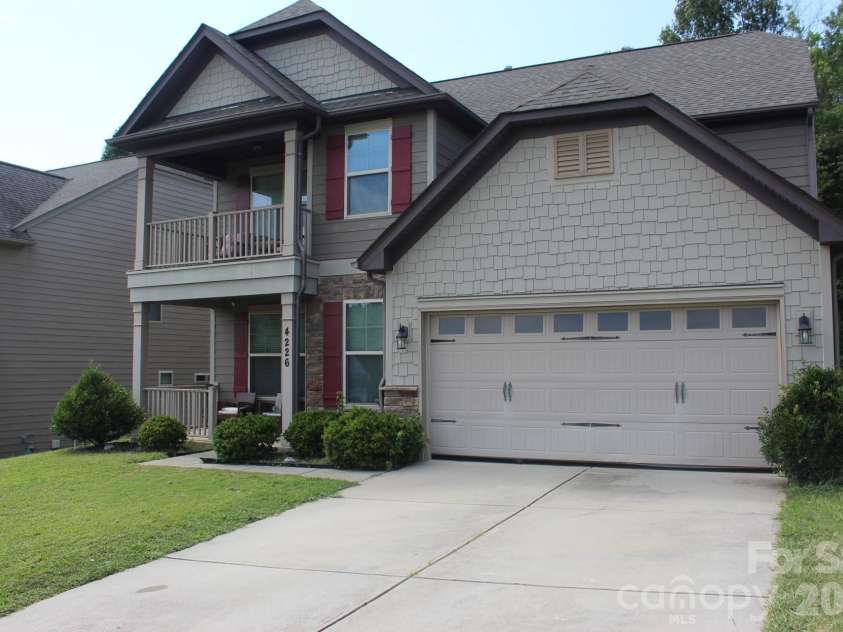 4226 Falls Lake Drive, Concord, NC 28025.  MLS# CAR4416946, YatesRealty ID 45810. 