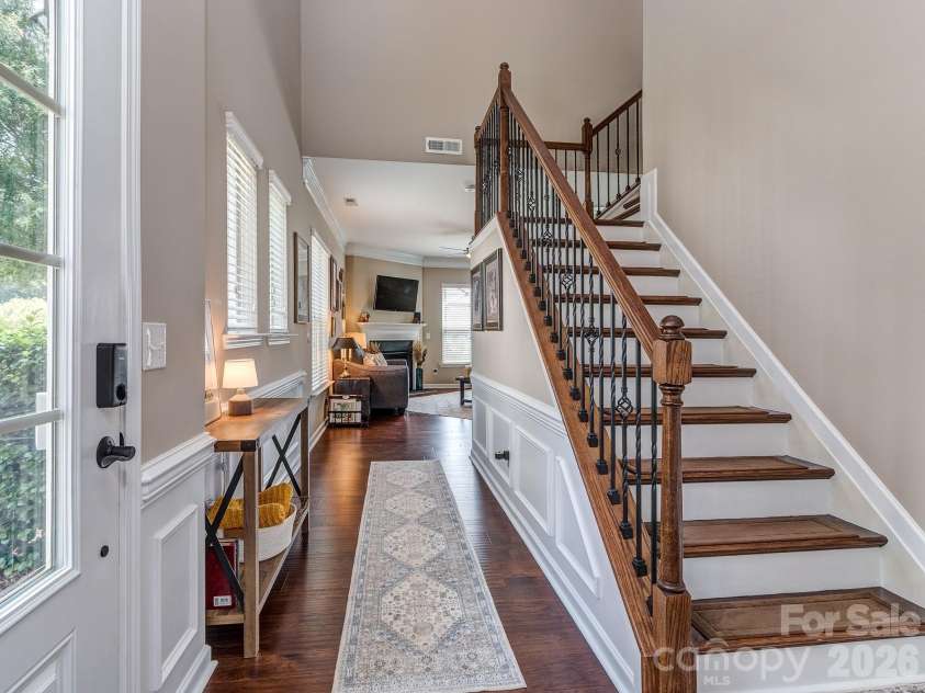 4128 Park South Station Boulevard, Charlotte, NC 28210.  MLS# CAR4416323, YatesRealty ID 45813. 