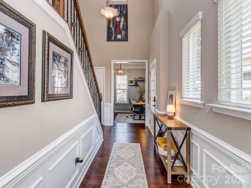 4128 Park South Station Boulevard, Charlotte, NC 28210.  MLS# CAR4416323, YatesRealty ID 45813. 
