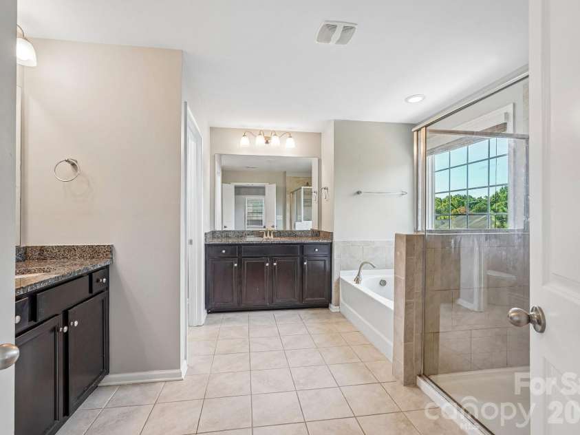 12908 Franklin Square Road, Charlotte, NC 28213.  MLS# CAR4416270, YatesRealty ID 45816. 