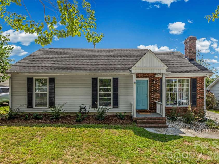 127 Lauren Drive, Indian Trail, NC 28079.  MLS# CAR4416291, YatesRealty ID 45817. 