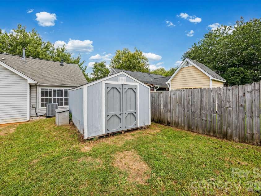 127 Lauren Drive, Indian Trail, NC 28079.  MLS# CAR4416291, YatesRealty ID 45817. 