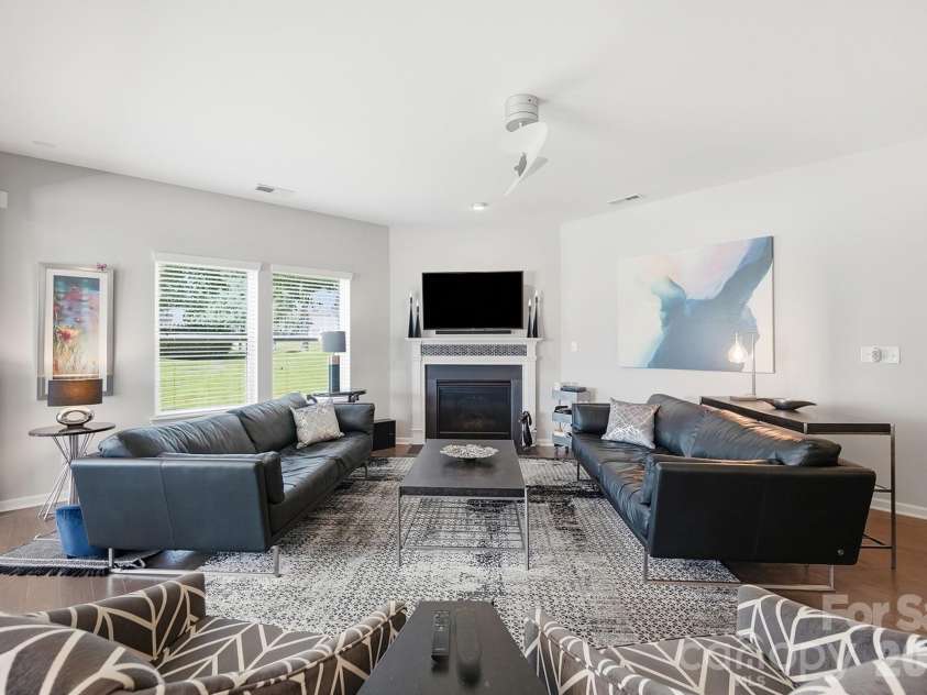 4031 Hay Meadow Drive, Mint Hill, NC 28227.  MLS# CAR4416248, YatesRealty ID 45818. 