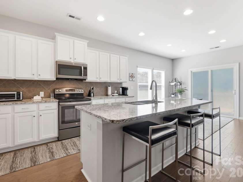 4031 Hay Meadow Drive, Mint Hill, NC 28227.  MLS# CAR4416248, YatesRealty ID 45818. 