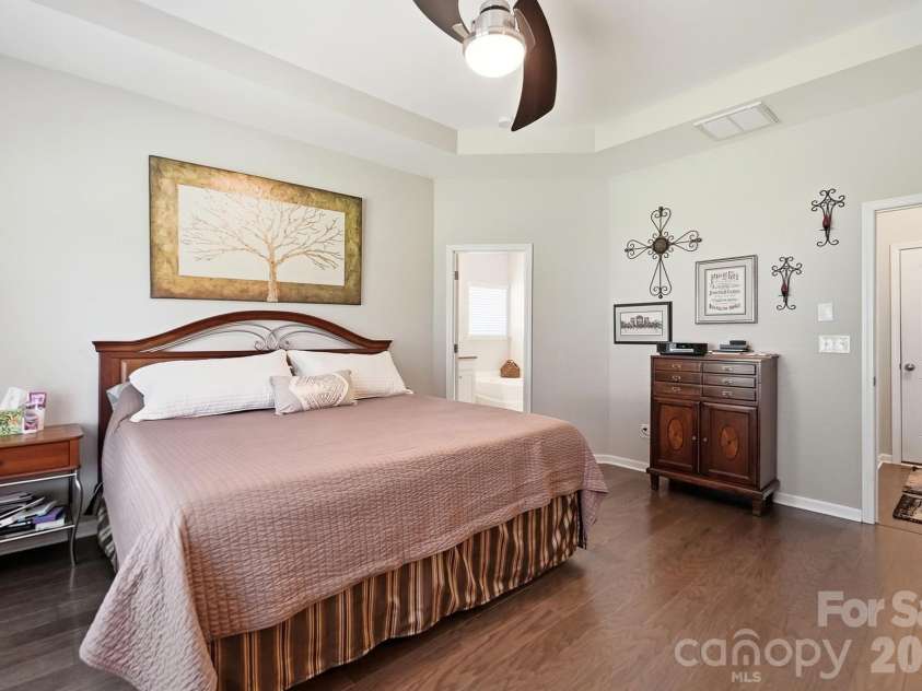 4031 Hay Meadow Drive, Mint Hill, NC 28227.  MLS# CAR4416248, YatesRealty ID 45818. 