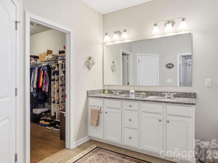 4031 Hay Meadow Drive, Mint Hill, NC 28227.  MLS# CAR4416248, YatesRealty ID 45818. 