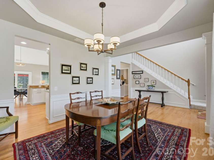 12102 Humboldt Drive, Charlotte, NC 28277.  MLS# CAR4416180, YatesRealty ID 45820. Dining room