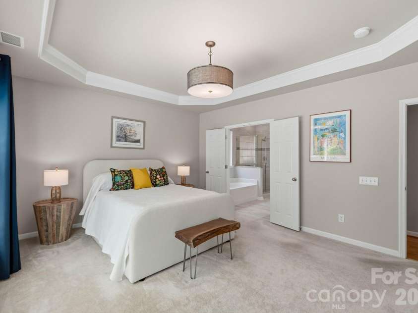 12102 Humboldt Drive, Charlotte, NC 28277.  MLS# CAR4416180, YatesRealty ID 45820. Primary Suite